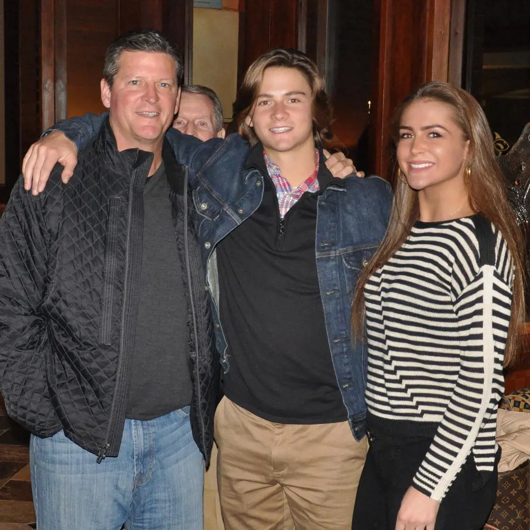 Wolf with his father and sister having Thanksgiving dinner at Chart House, in November 2017