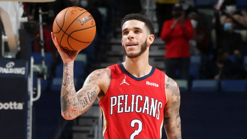 Lonzo played with the Pelicans from 2019 to 2021.