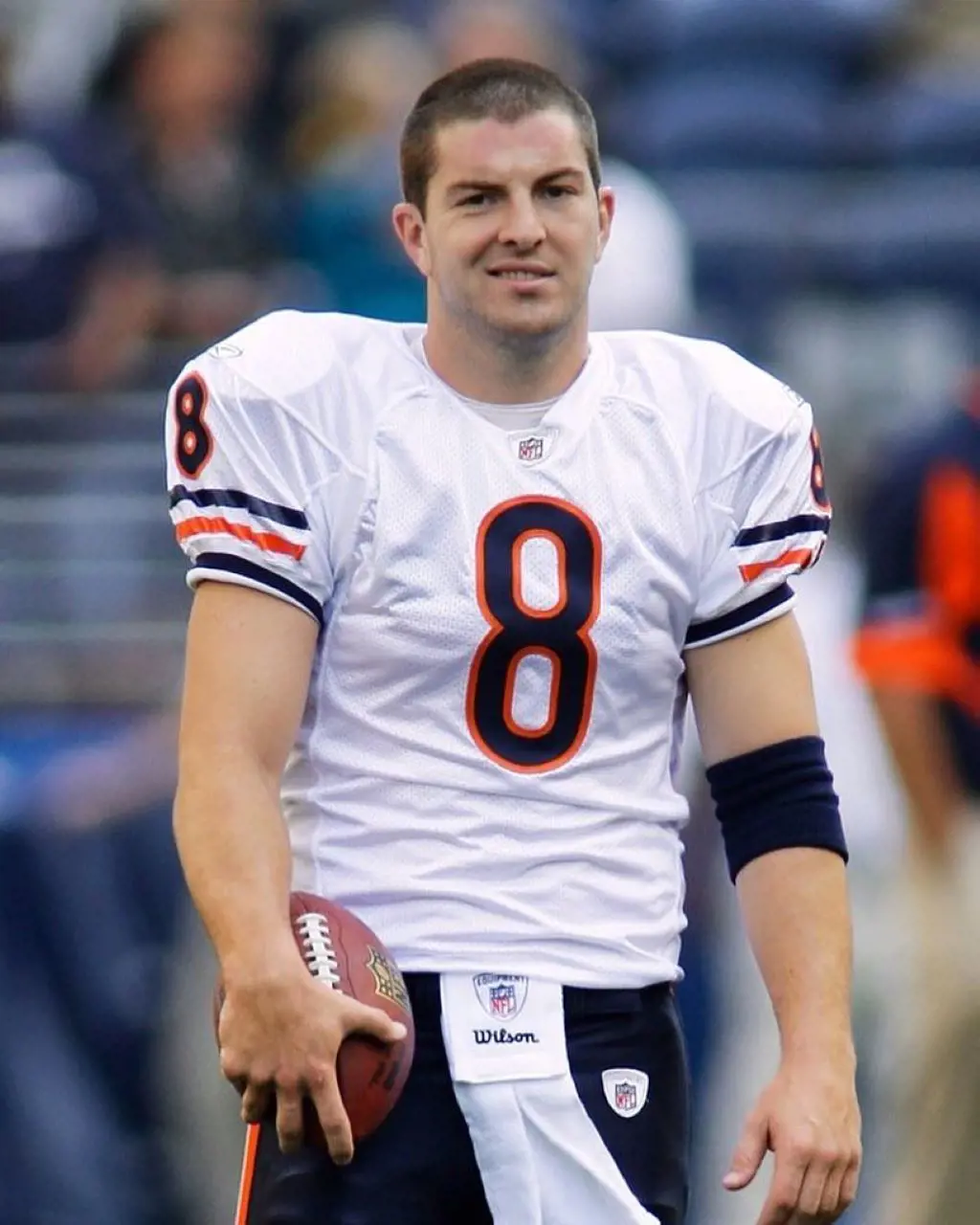 Grossman with Bears in the early seasons of his career he was later traded to other NFL clubs