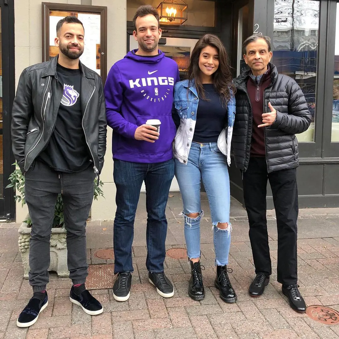 Vivek spending his weekend with Anjali, Andre and Aneel. 