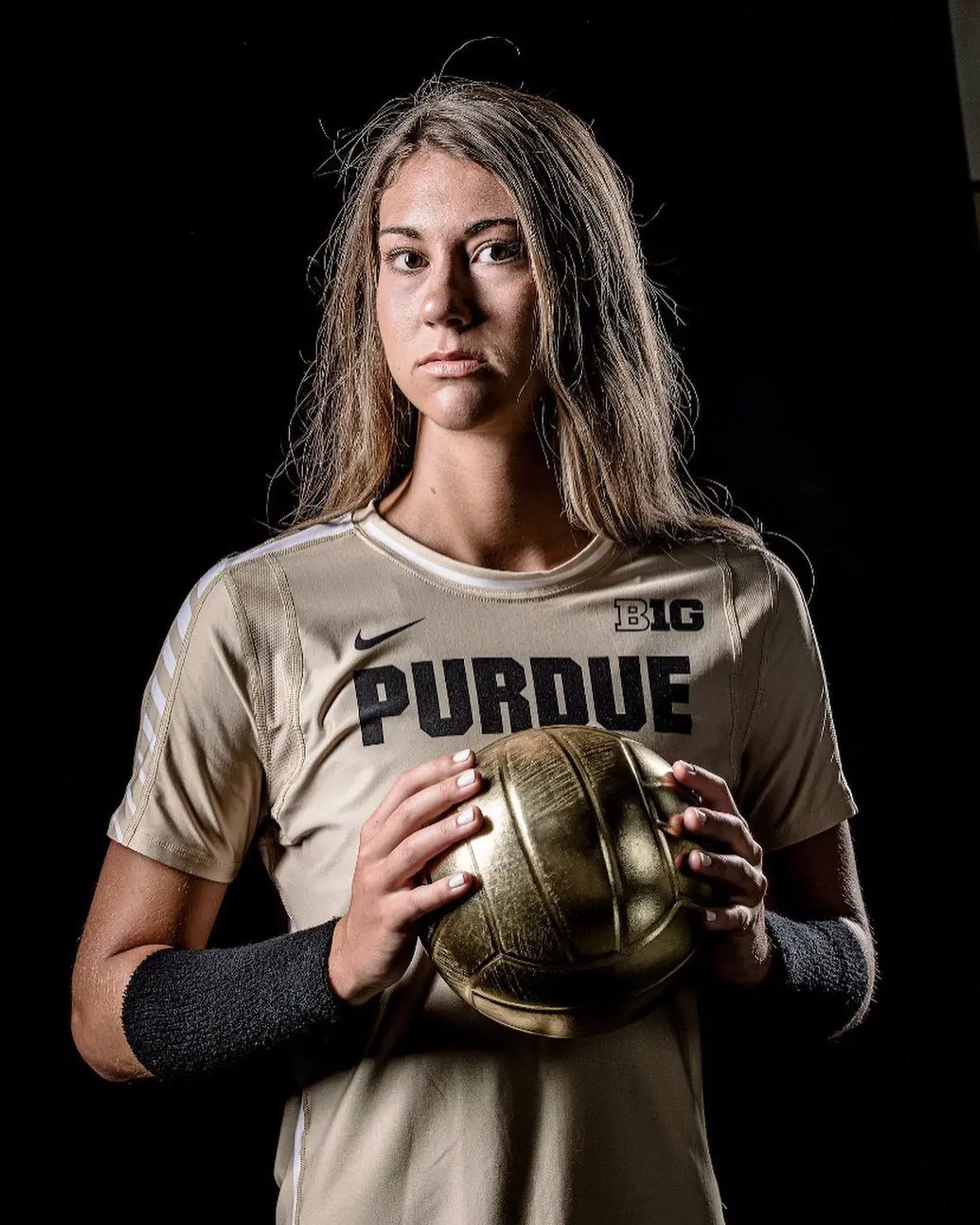 Jael played a volley ball at Purdue University.