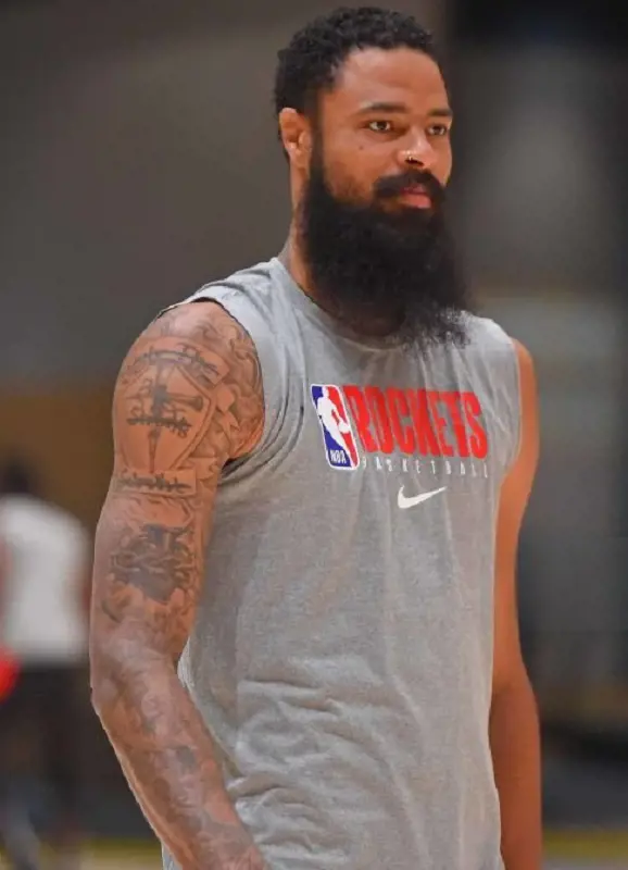 Tyson Chandler beard and hair transformation in 2022