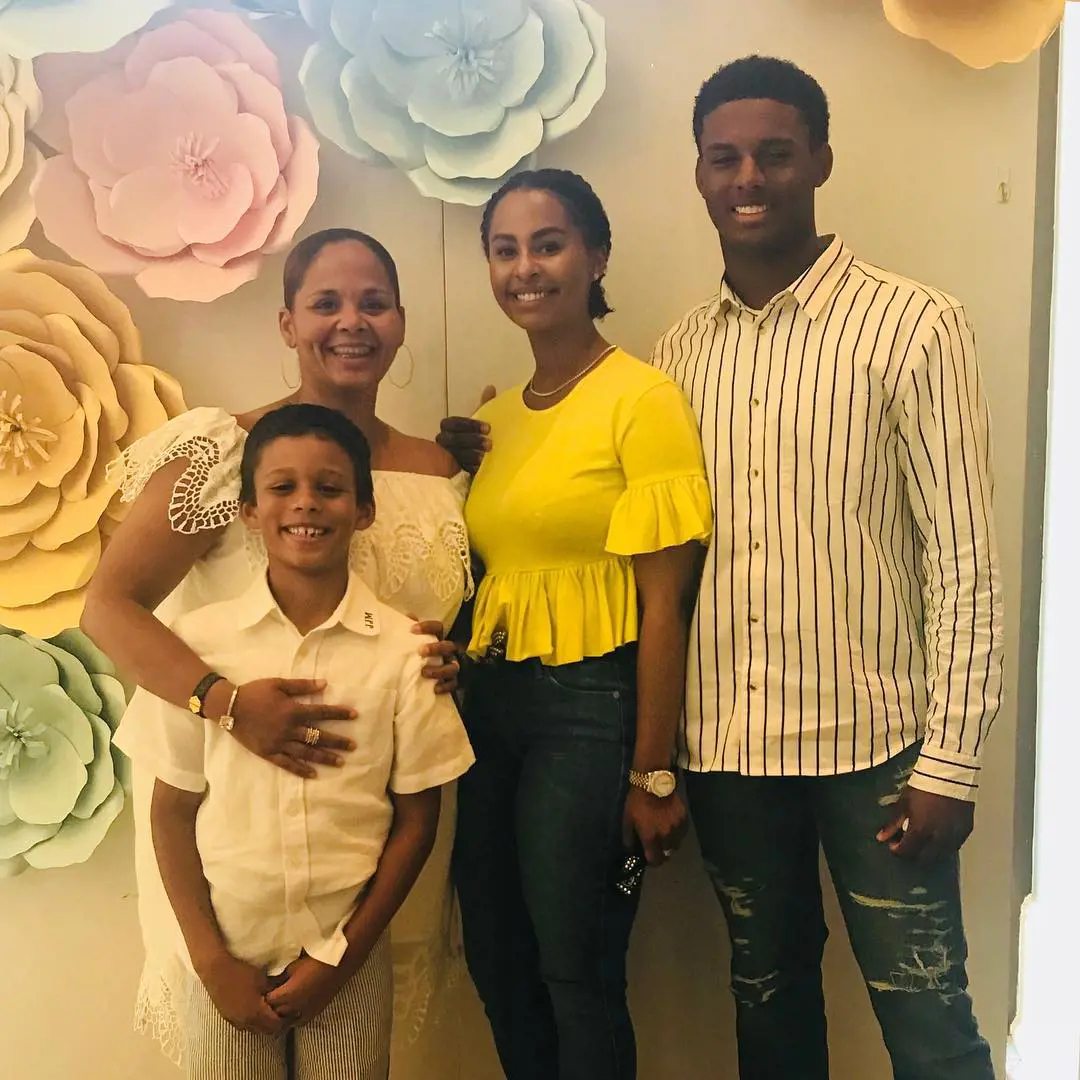 Morgan gathers with Shalita, Brandi and Justin to celebrate MothersDay back in 2018