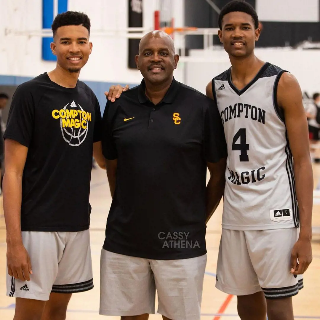 about evan mobley parents